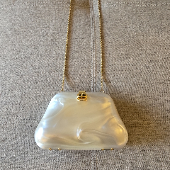 Lyrella Vintage Pearl White Women's Shoulder Bag / Clutch Rare Acrylic - Picture 4 of 16